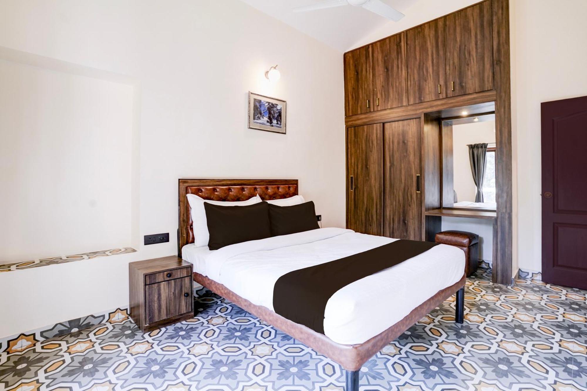 Hotel Collection O Dona Karen GOA Exterior foto